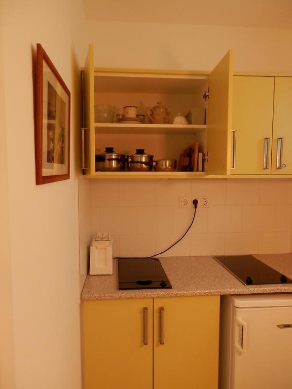Csiki Apartman Budaors Room photo