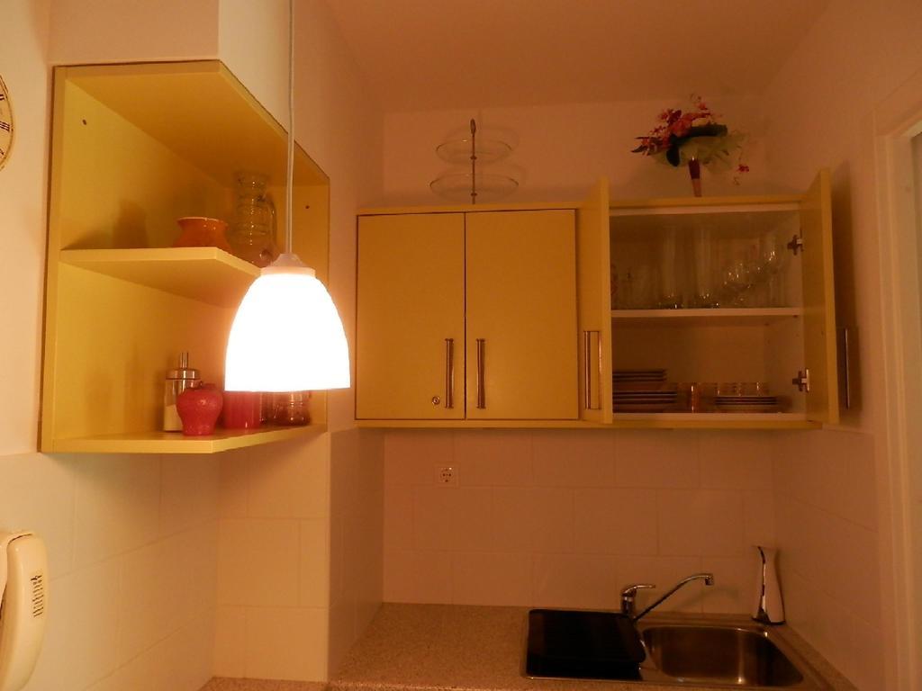 Csiki Apartman Budaors Room photo